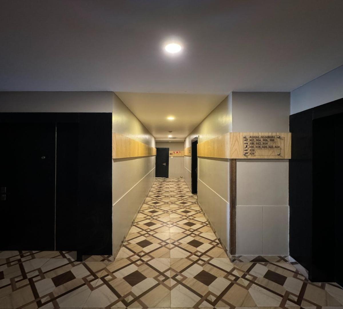 Hotel Runway Inn Pura Raghunath Экстерьер фото